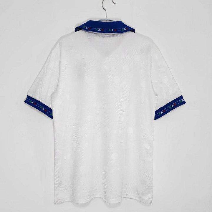 Camiseta retro de visitante de Italia 1994
