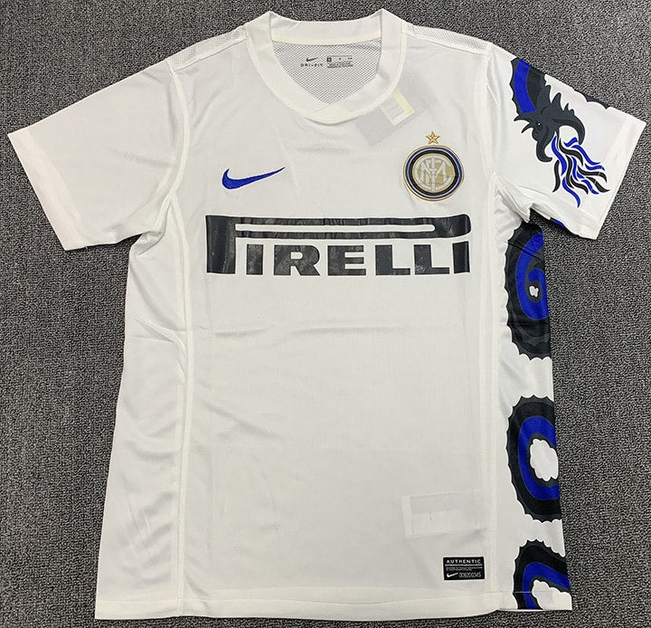 Camiseta retro de visitante del Inter de Milán 2010