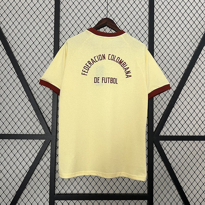 Camiseta retro de Colombia