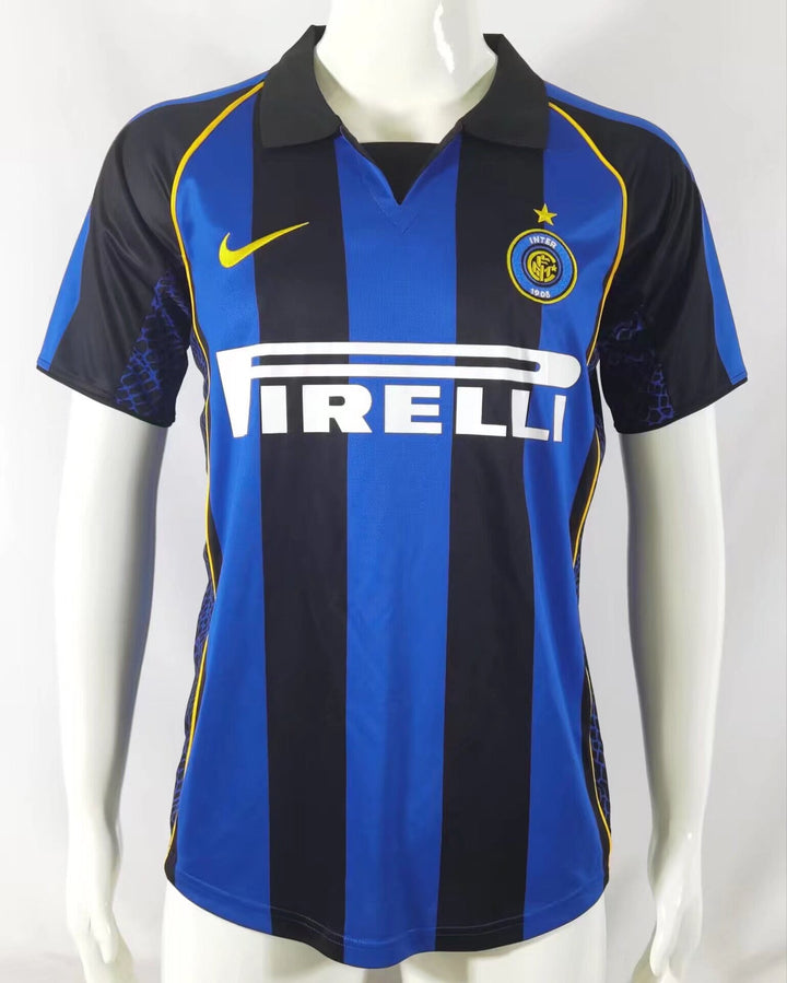 Camiseta retro local del Inter de Milán 01/02