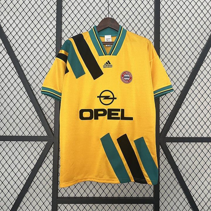 Bayern Munich 1993/95 Away Retro Shirt