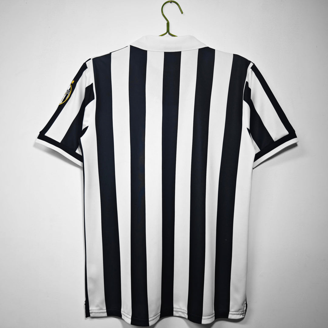 Camiseta retro local de la Juventus 1998/99