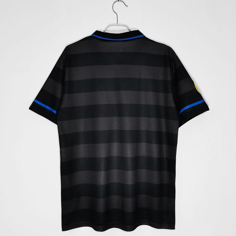 Camiseta retro de visitante del Inter de Milán 1997-98